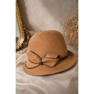 Galliano Sorbatti Italian Wool Cloche Hat Camel Brown Bow Accent Made in Italy M